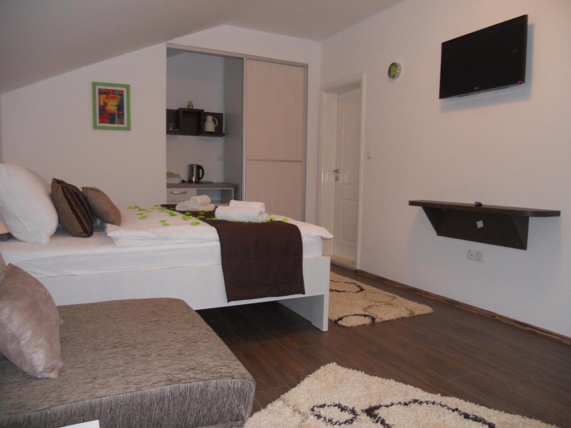 Apple Line Appartments Mostar Exterior foto